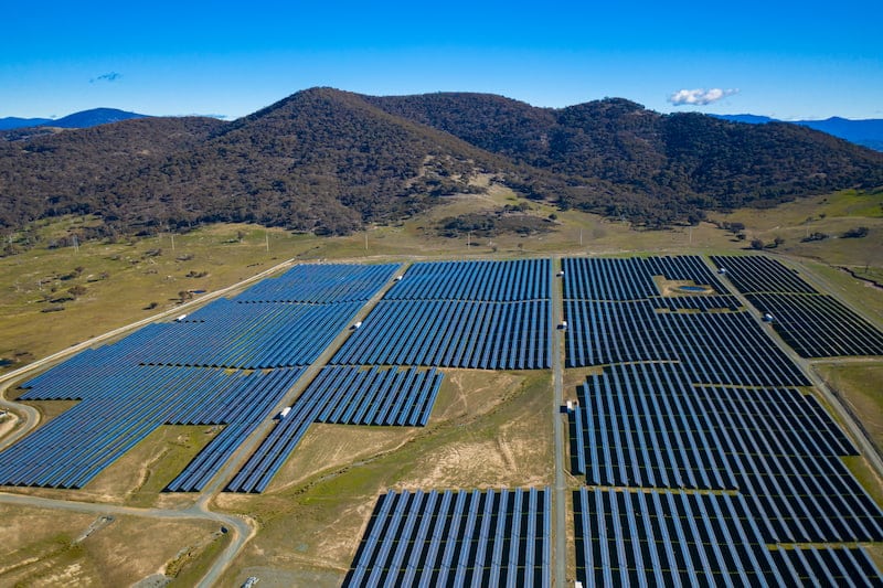 Field of solar panels